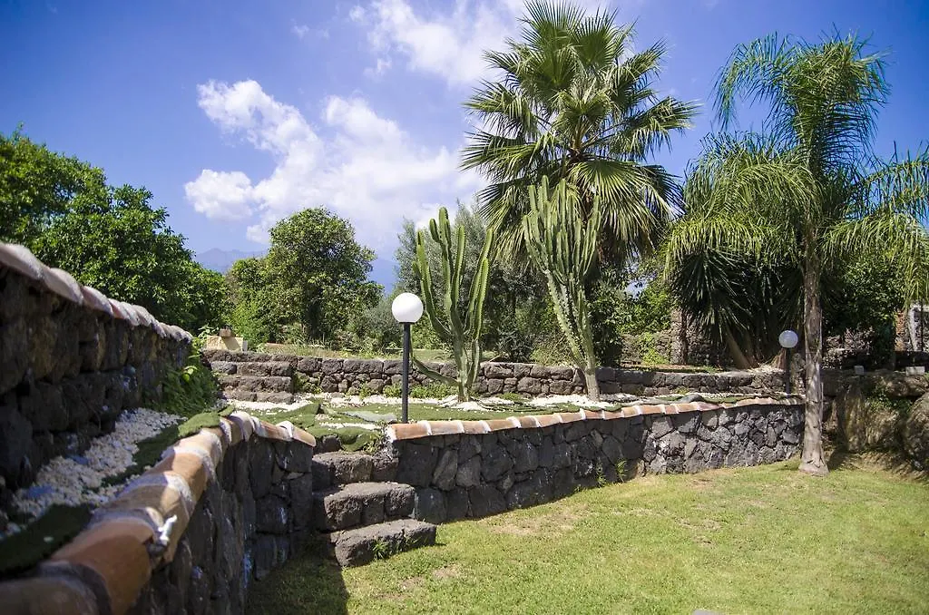 Il Rustico Apartment Pozzillo 0*,